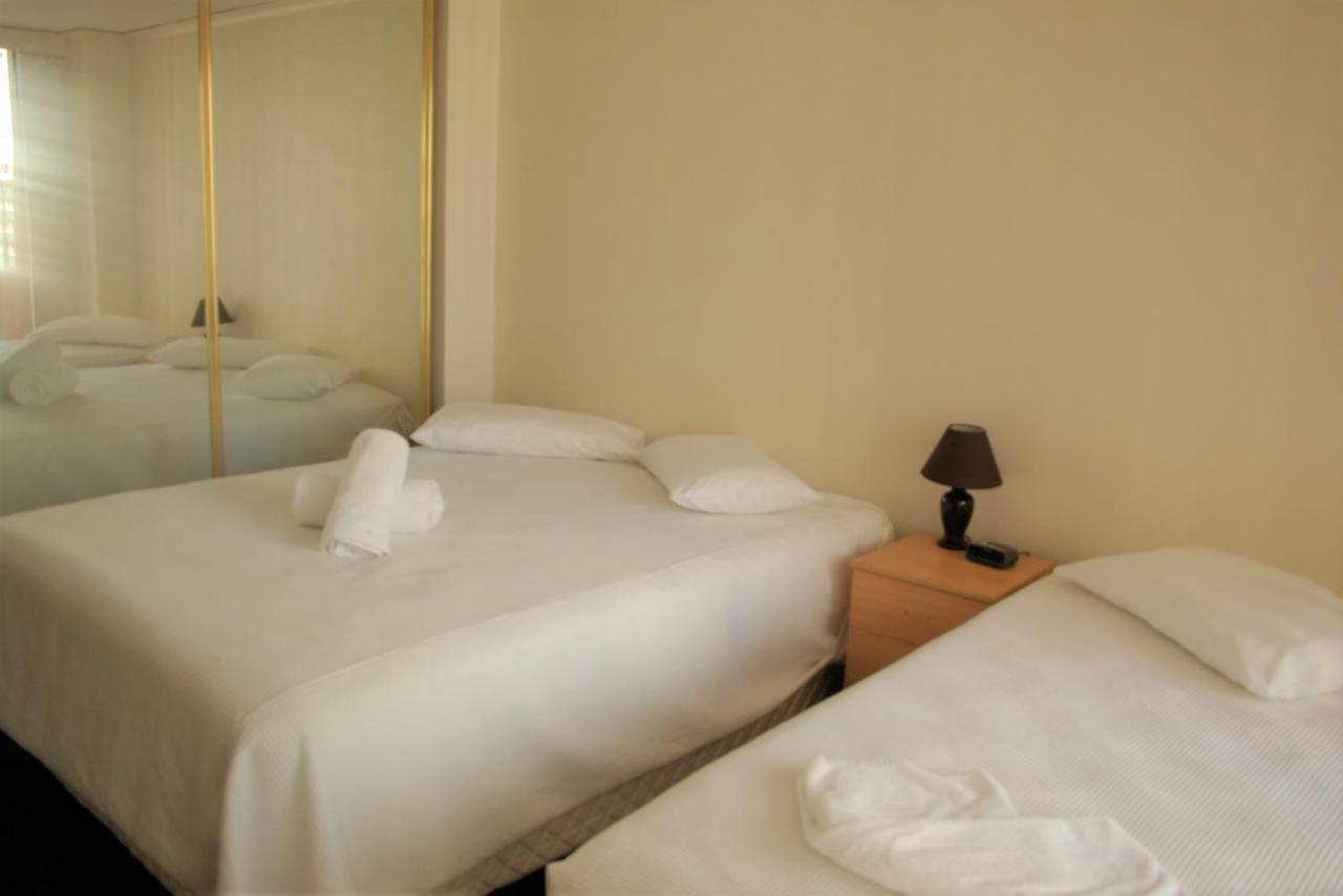 Accommodation Sydney - Kent Street Sydney Cbd Top Floor 2 Bedroom Apartment With Balcony エクステリア 写真