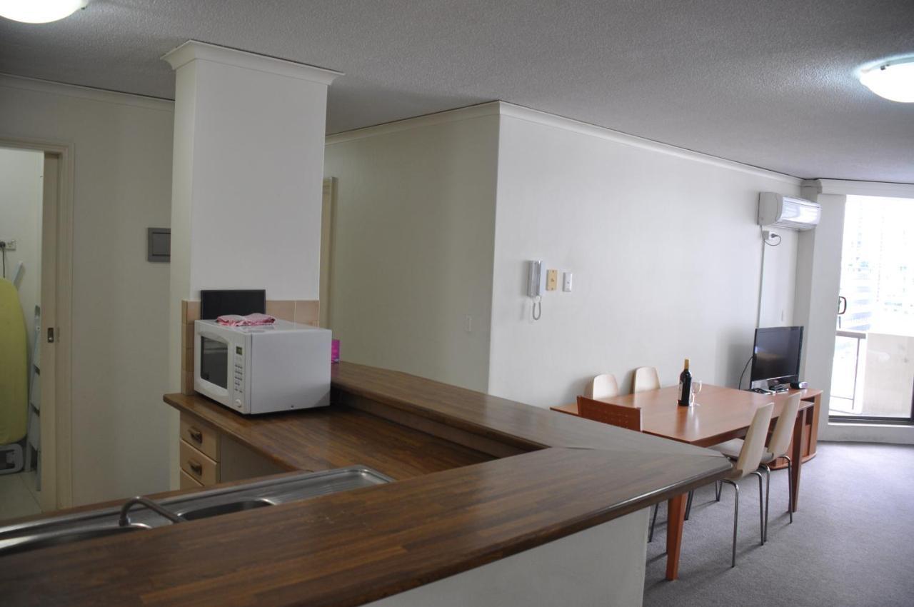 Accommodation Sydney - Kent Street Sydney Cbd Top Floor 2 Bedroom Apartment With Balcony エクステリア 写真